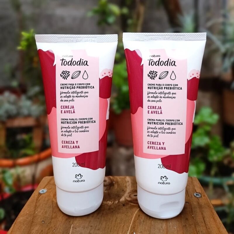 Crema Nutritiva Corporal Cereza y Avellana de Natura.