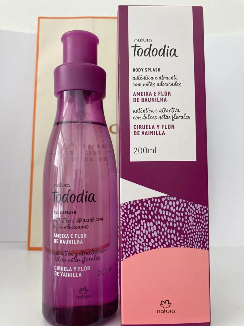 Body Splash de Ciruela y Flor de Vainilla de Natura.