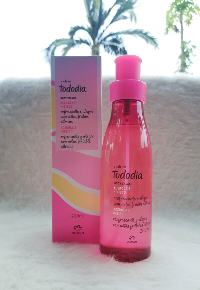 Body Splash Acerola e Hibisco de Natura.